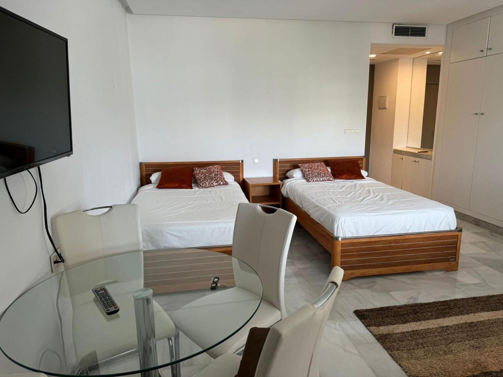Estudio En Hotel Occidental De Puerto Banus Μαρμπέλλα Εξωτερικό φωτογραφία